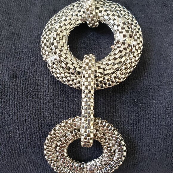 Women's Silver Tone Woven Circles Pendant Braided Chain Necklace Lobster Clasp - Picture 3 of 7